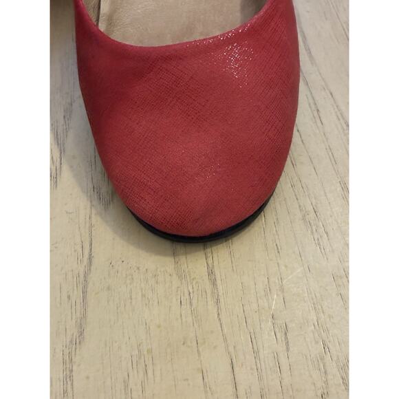 French Sole Holiday RED Ballet Flats Sparkle Ballerina Suede Italy Dorthy OZ 9.5 - Picture 15 of 16